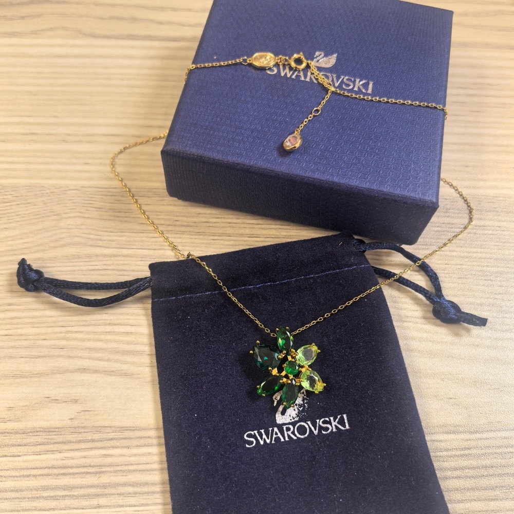 Swarovski Gold Necklace with Green Crystals